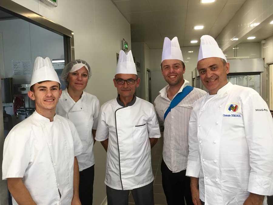 Dans la cuisine du collège Jules Grevy à Poligny