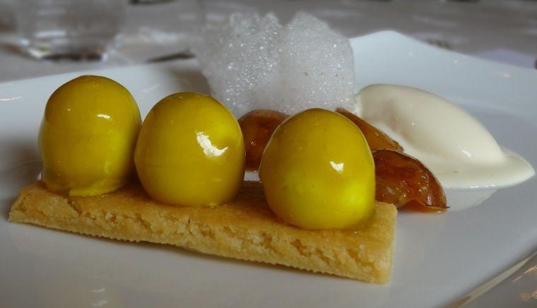 Mirabelles en trompe l'oeil